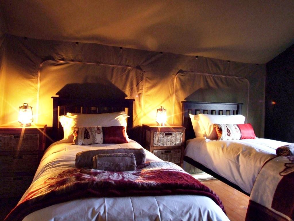 Garies Agama Tented Camp מראה חיצוני תמונה